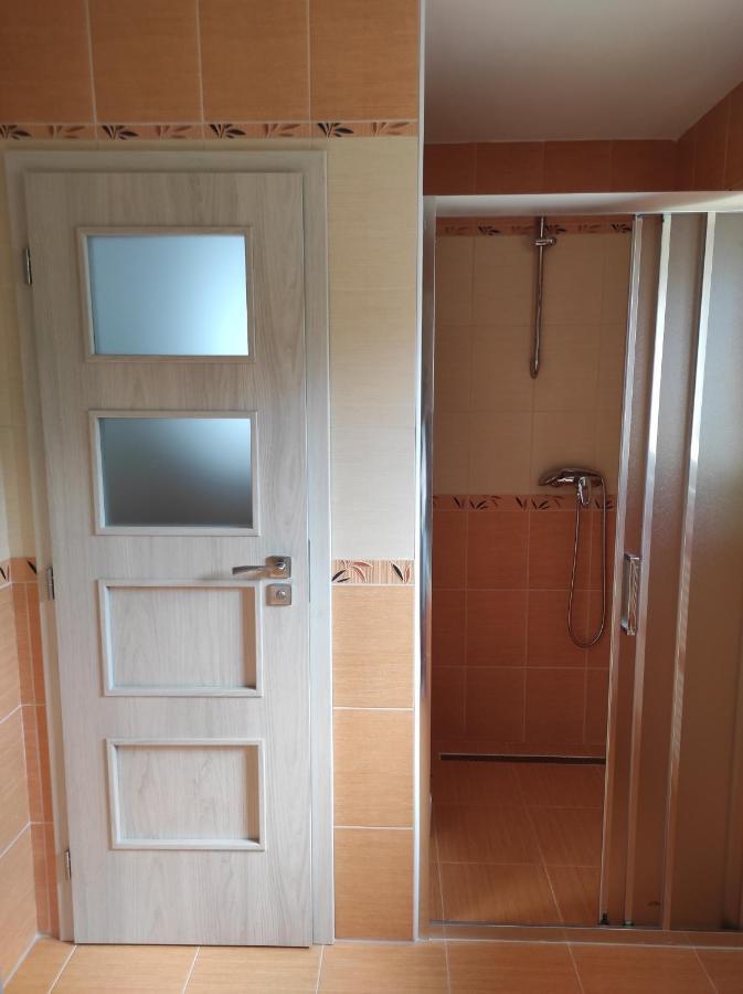 Domecek U Lesa Villa Humpolec Luaran gambar